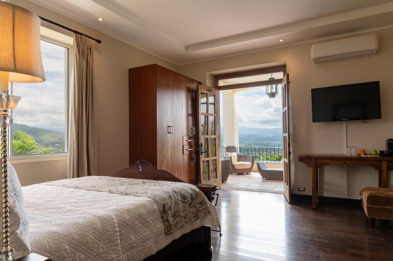 Hotel Boutique Villa Toscana Atenas Exteriér fotografie