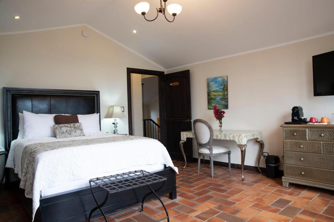 Hotel Boutique Villa Toscana Atenas Exteriér fotografie